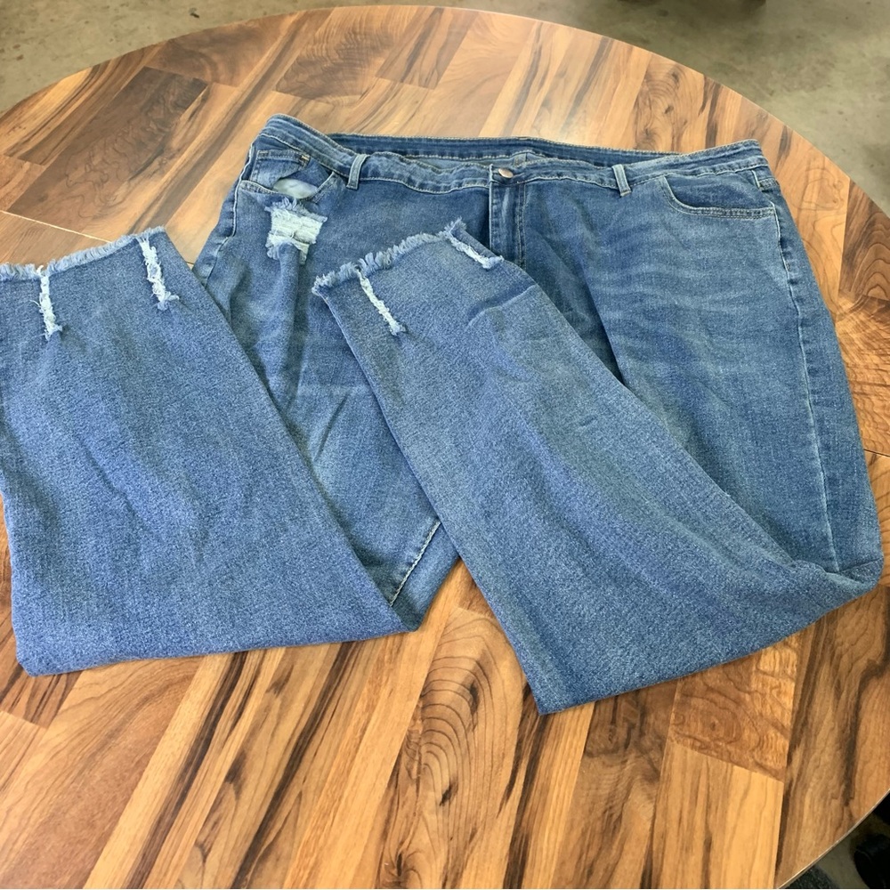 Shein Womens Jeans Skinny Size 6X 24W Blue Distressed Pockets Medium Washed CUTE